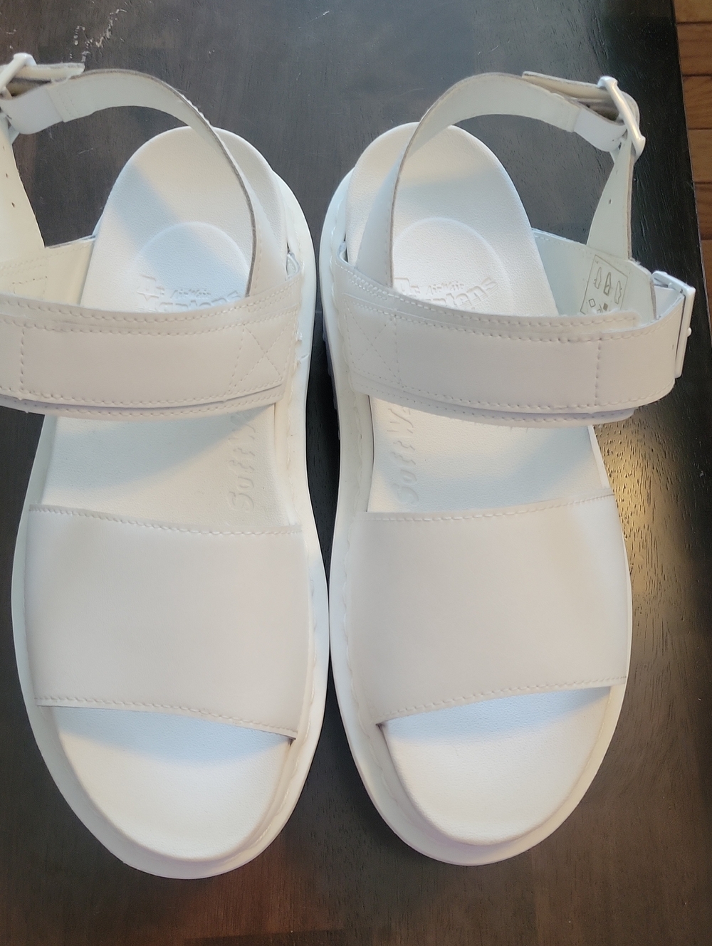 Dr. Martens Voss Quad Platform Sandals size 9 Women's New - Picture 3 of 7